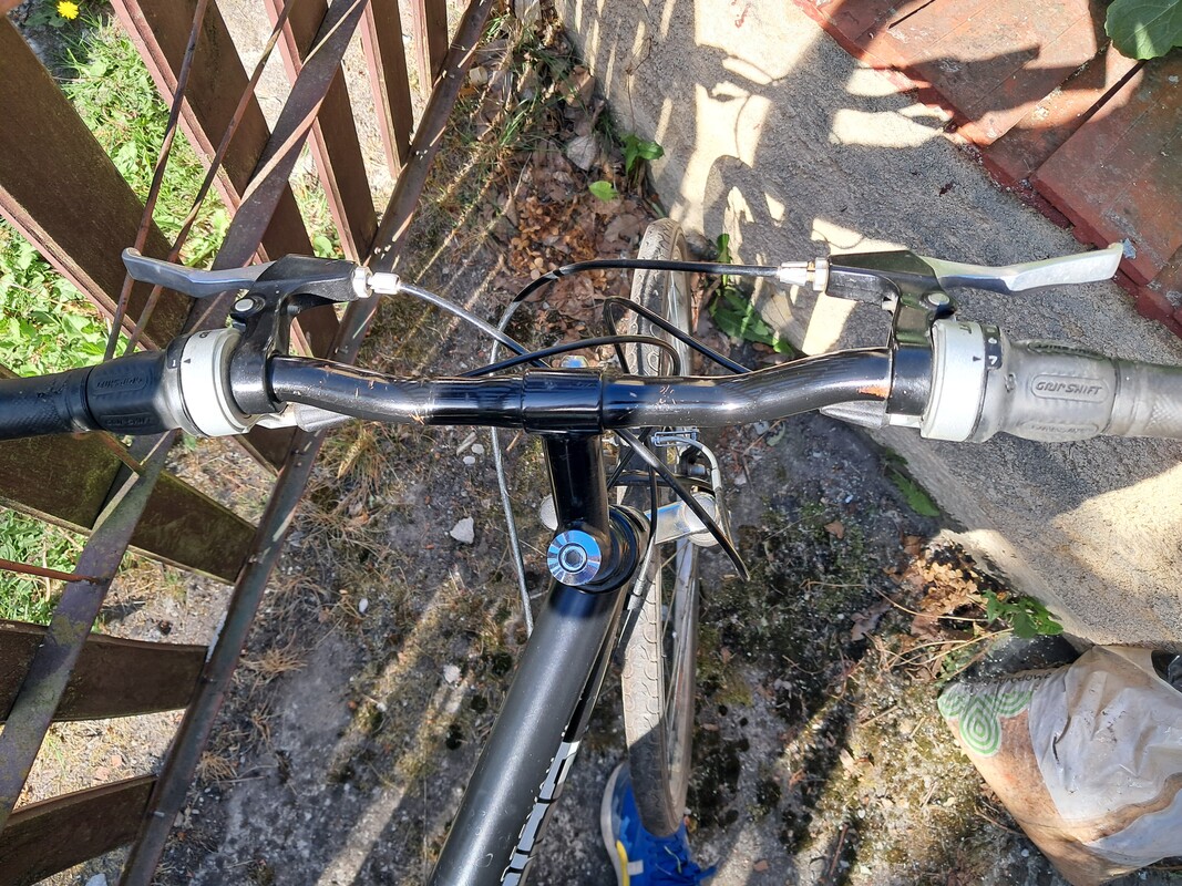 Elbląg Rower Merida crossway 4.Aluminiowa rama koła 28 cali.