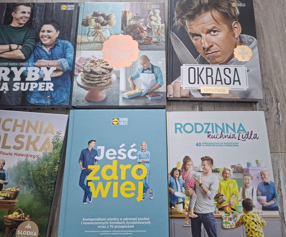 Elbląg Książki kucharskie. Jak nowe.
Dania mięsne, ryby, ciasta, ciasteczka, torty.
Polecam.
Cena 50 zł za 6 szt. ,