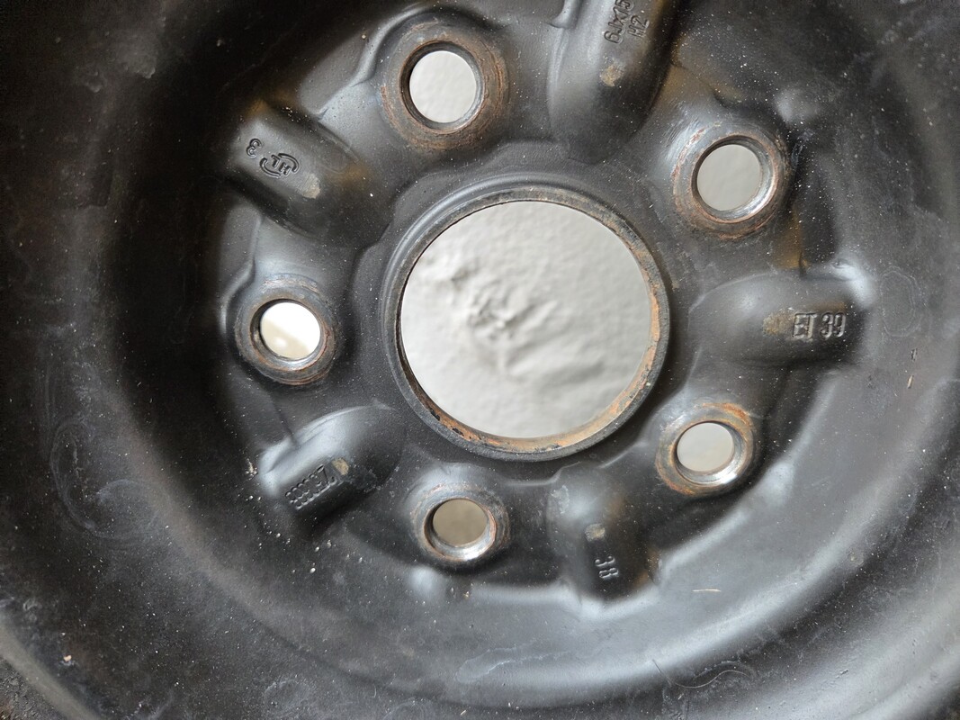 Elbląg Sprzedam komplet opon z felgami, TOYOTA AURIS, COROLLA E15 E16Do kompletu dorzucam kołpaki:2x opony