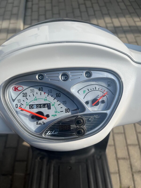 Elbląg Sprzedam skuter KYMCO LIKE 50.