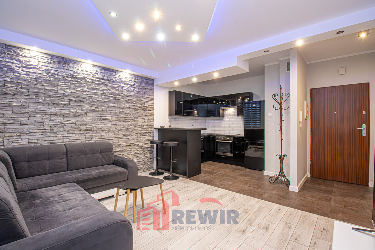 Elbląg RewiR NieruchomościWybierz Swój🎄Wymarzony RewiR Prezentujemy Państwu 2-pokojowe mieszkanie przy