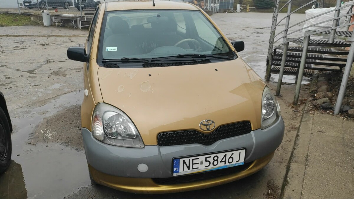 Elbląg Sprzedam Toyotę Yaris 1999r