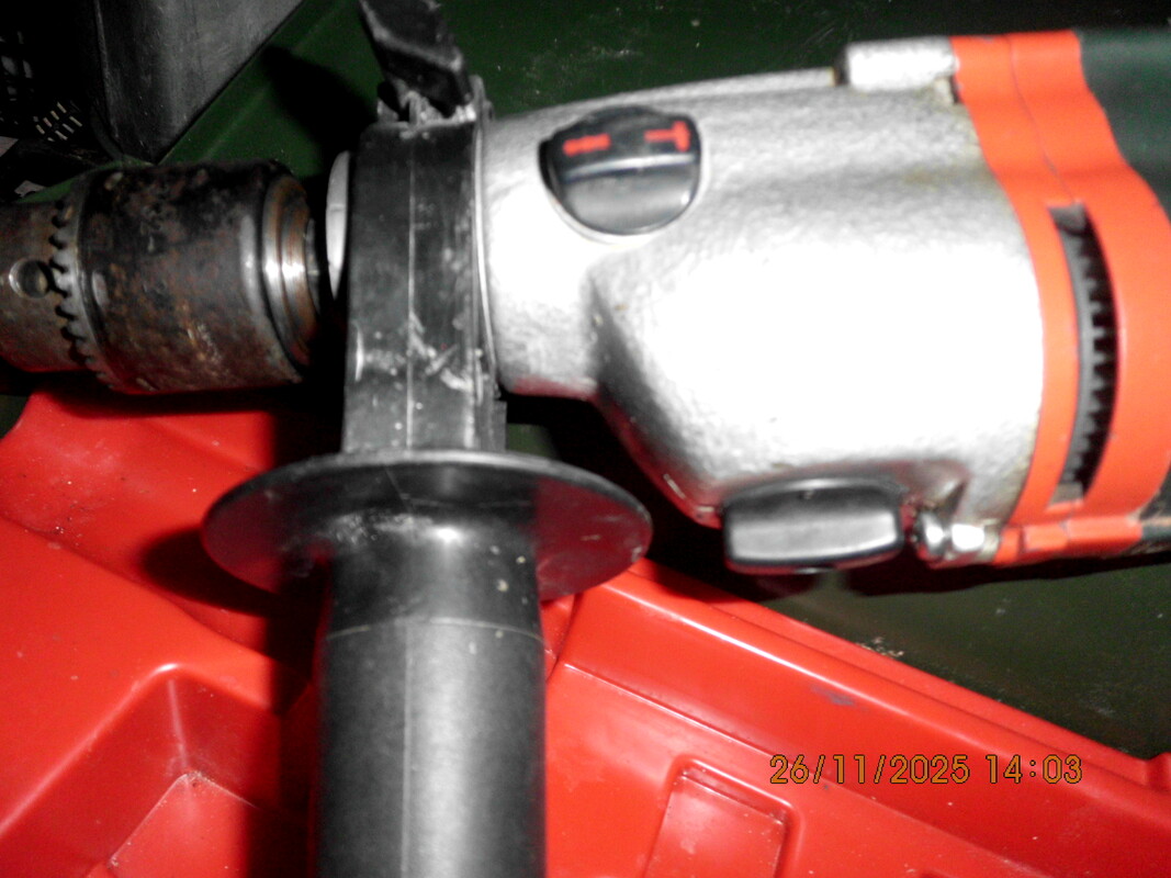 Elbląg Wiertarka udarowa Metabo
w bdobrym stanie. Narzędzie jest sprawne i gotowe do użytku. Posiada standardowe