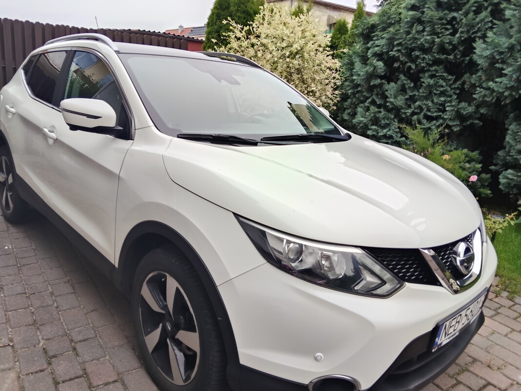Elbląg Sprzedam Nissan Qashqai Tekna J11 1,2 2015 r. świeżo po wymianie rozrzadu. Stan licznika 115000.Zadbany bogato