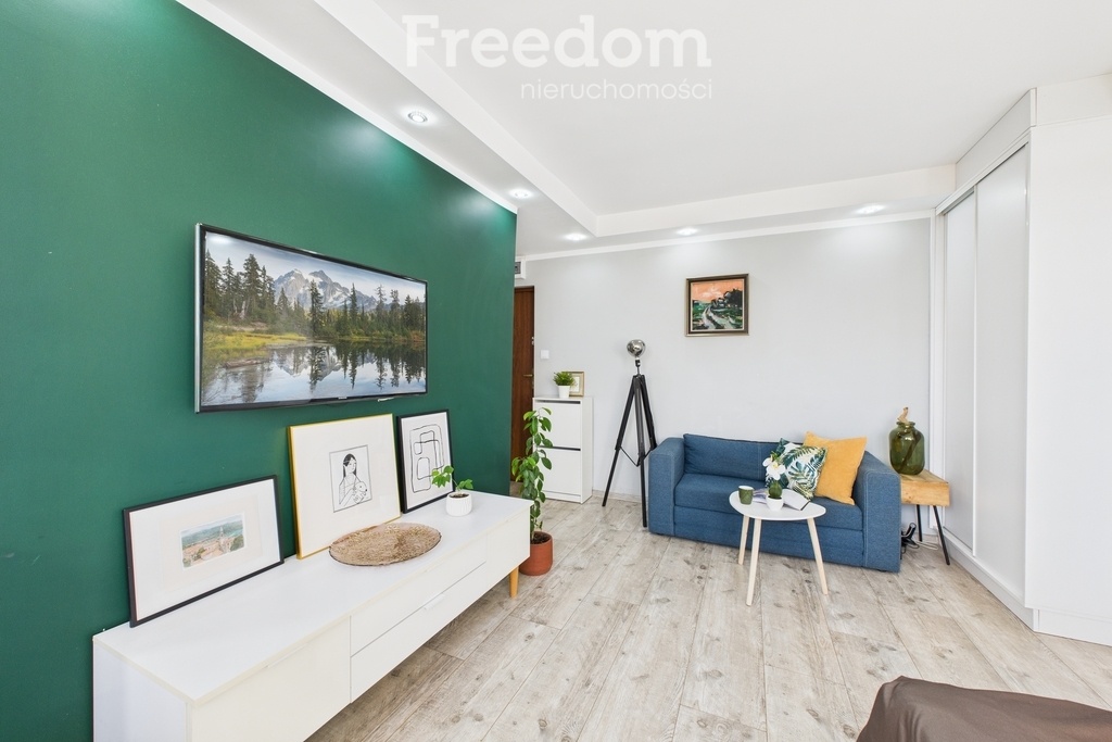 Elbląg FREEDOM NIERUCHOMOŚCISprzedam mieszkanie - Elbląg, Władysława IV. Mieszkanie o powierzchni 24m2 znajduje