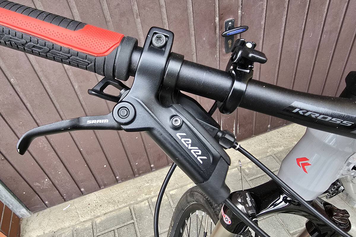 Elbląg Mam do sprzedania rower MTB Kross LEVEL 4.0 rozmiar ramy M 17” . Jestem pierwszym właścicielem roweru i