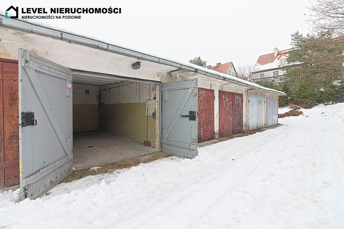 Elbląg LEVEL NIERUCHOMOŚCI Garaż w bardzo dobrym stanie. ul. Krakusa NIERUCHOMOŚCI NA POZIOMIE