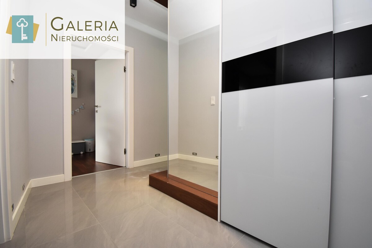 Elbląg GALERIA NIERUCHOMOŚCIZ pasji i miłości do nieruchomościNa sprzedaż: Eleganckie 3 pokoje | Centrum | Balkon |