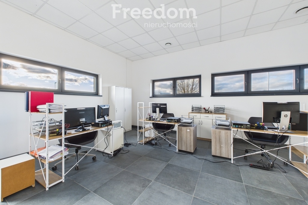 Elbląg FREEDOM NIERUCHOMOŚCISprzedam lokal użytkowy - Elbląg, Stanisława Sulimy. Przedmiotem sprzedaży jest