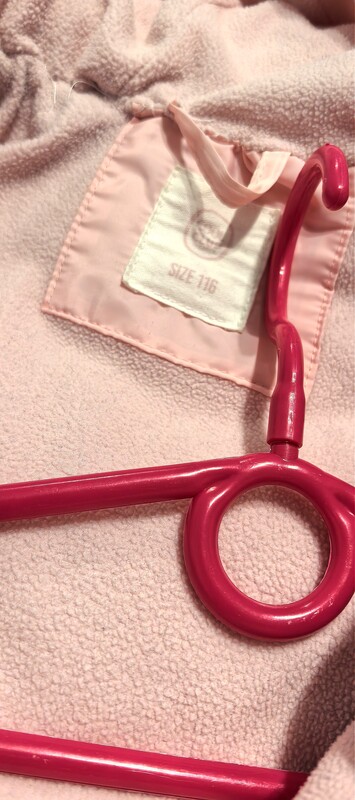 Elbląg Sprzedam zimową kurtkę puchową dla dziewczynki, * rozmiar 116
* firma : CoolClub
* o długości płaszczyka
*