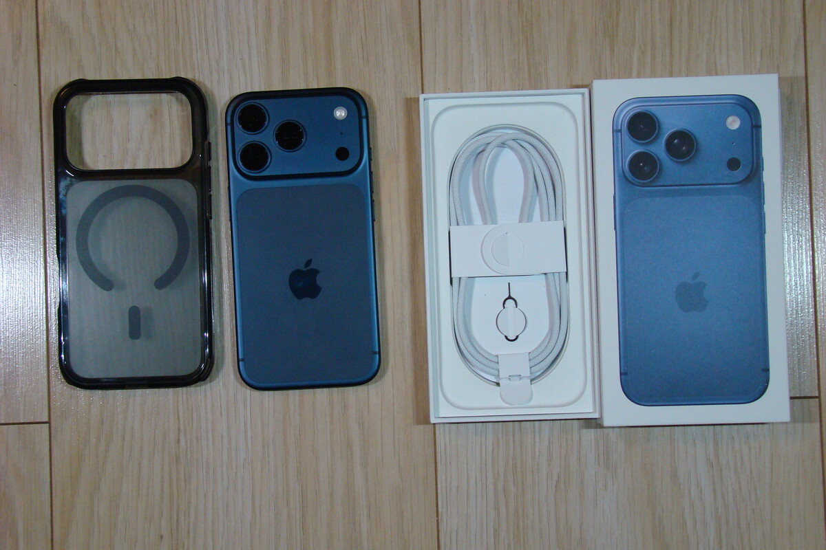 Elbląg Nowy Iphone 17Pro niebieski.