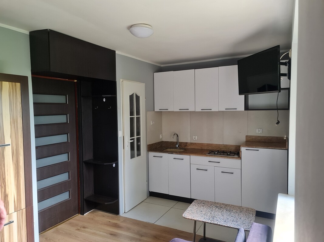 Elbląg 🏠 Wynajmę od 15 grudnia, osobie samotnej, samodzielne małe mieszkanie składające się z