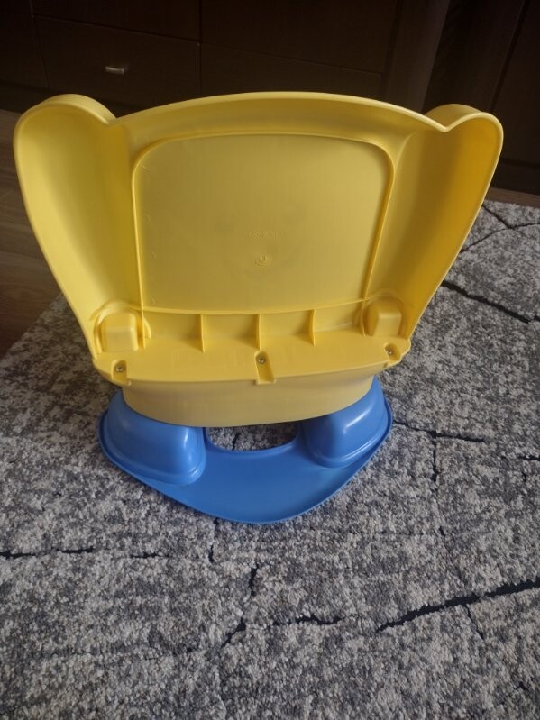 Elbląg Sprzedam krzesełko interaktywne Fisher Price. Wszystko działa, gra i śpiewa.
Tylko odbiór osobisty.
Cena 70 zł