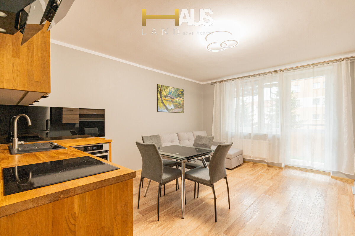 Elbląg ELBLĄG UL. WYCZÓŁKOWSKIEGOPOWIERZCHNIA 40 M2 2 POKOJE BALKON, PIWNICA GOTOWE DO ZAMIESZKANIA