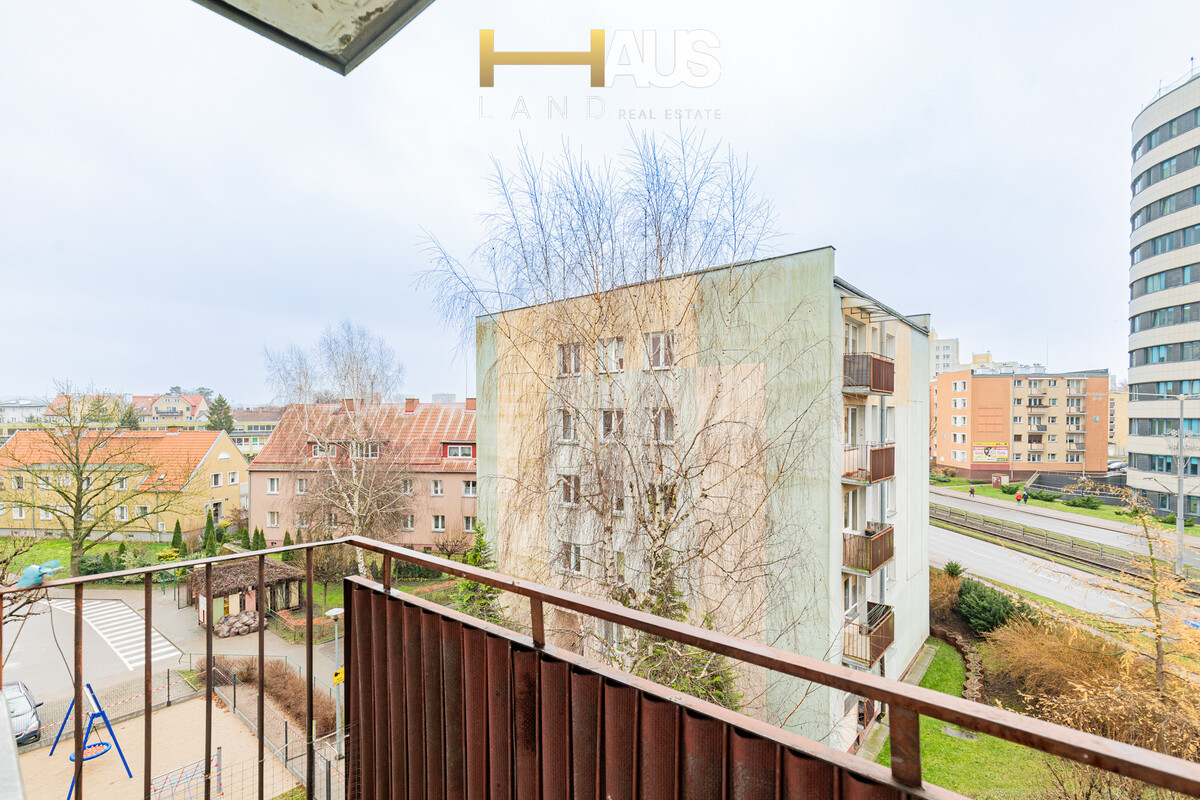 Elbląg ELBLĄG, UL. PUŁKOWNIKA DĄBKA 2 POKOJE, OSOBNA KUCHNIA POWIERZCHNIA 37,52 M2BALKON, PIWNICAMEDIA Z