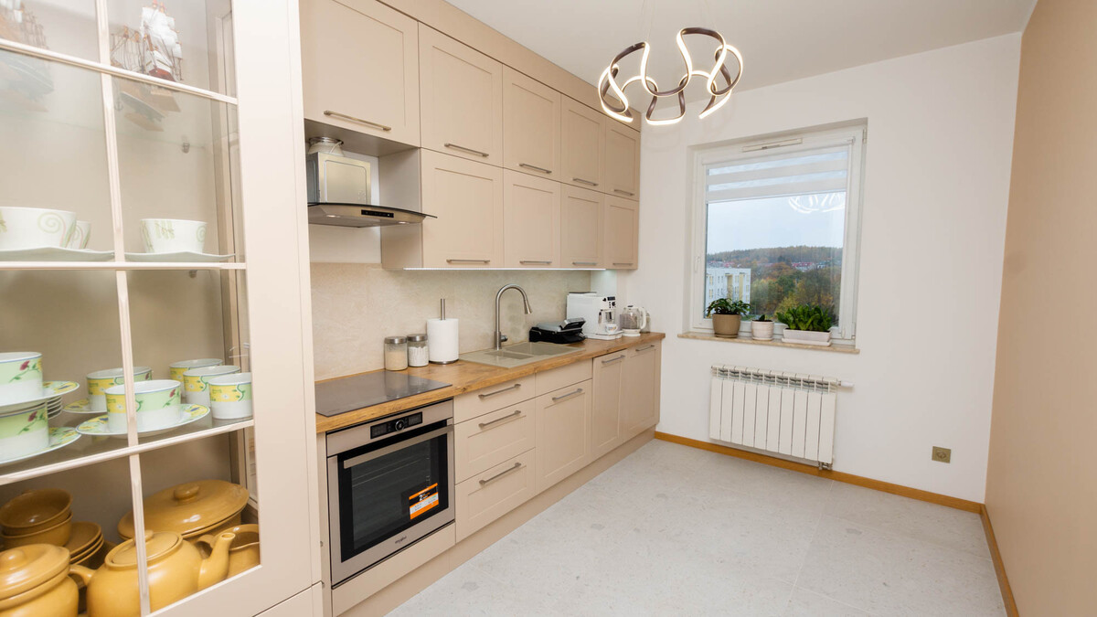 Elbląg * * * ABC NIERUCHOMOŚCI * * *POLECAMY !! PRZESTRONNY APARTAMENT Z 2 TARASAMI !!4 pokoje o