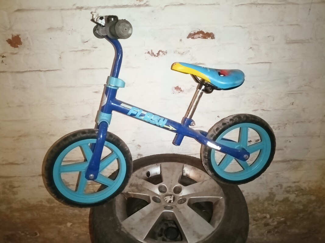 Elbląg Oddam
Rowerek Biegowy Play Tive
Hulajnogę Trzykołowa Little Tikes
Siedzisko do Hustawki
Skoczek Hipopotam