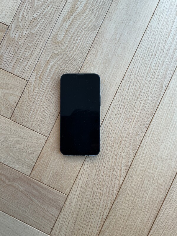 Elbląg Sprzedam iPhone 13 mini 82 kondycji baterii
-kolor midnight
W zestawie dorzucam:
-dwa szkła hartowane
-etui