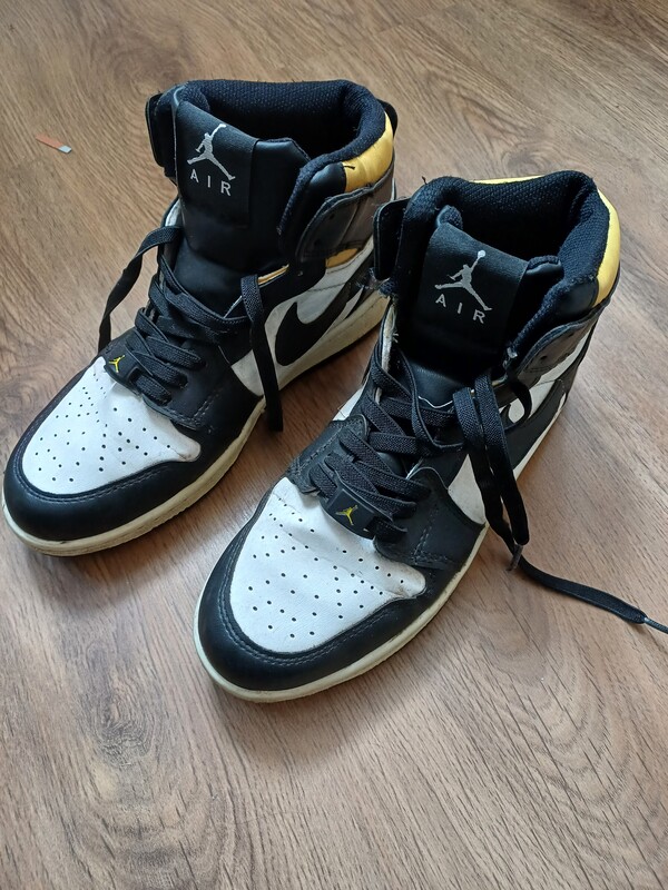 Elbląg Sprzedam buty sportowe rozmiar 40