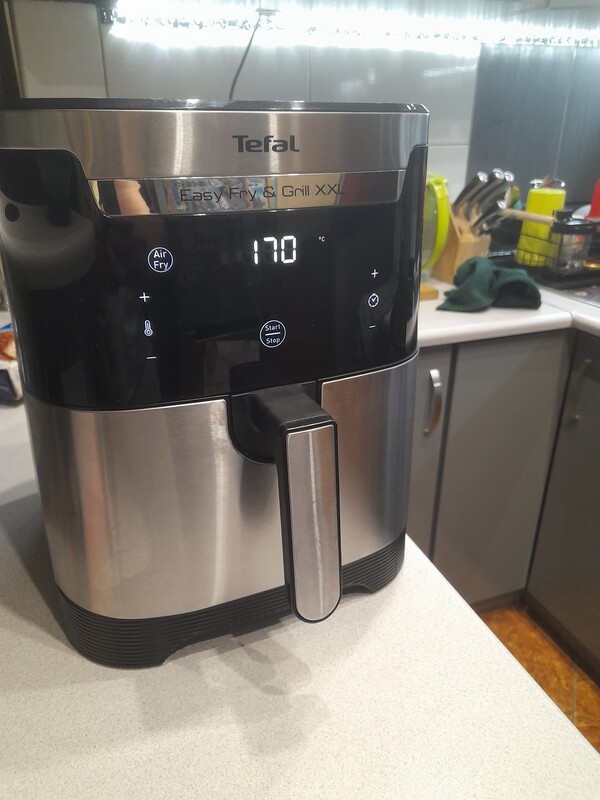 Elbląg Air frajer tefal and grill XXL 6.5l posiadam dwa więc jeden mogę odsprzedać. w pełni sprawny możliwość