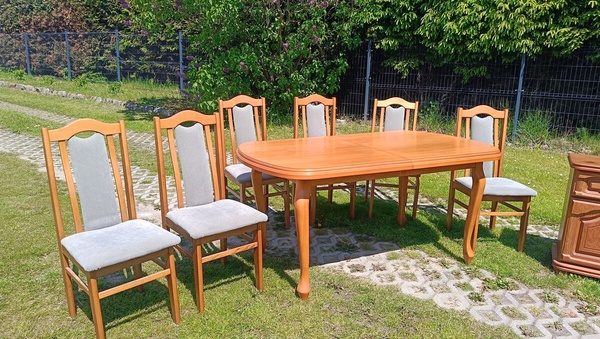 Elbląg 🏠 Zestaw drewnianych mebli do salonu 👑Stół + 6 krzeseł + 2 komody – w wyjątkowej ofercie!
