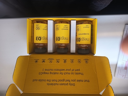 Elbląg Sprzedam witaminę D3 z cynkiem  w postaci żelek 3 opakowania. Oraz tabletki na wypadanie włosów dwa opakowania.