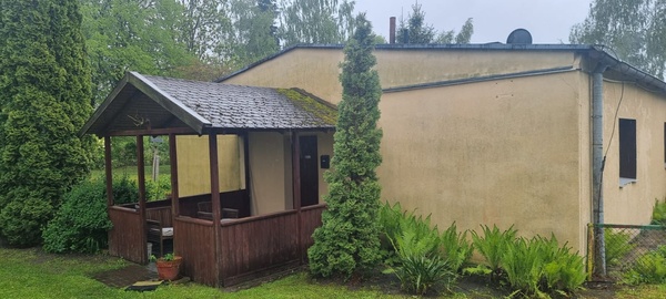 Elbląg 2-POKOJOWE MIESZKANIE 68m2    Z DUŻYM OGRODEM ORAZ POMIESZCZENIEM GOSPODARCZYM W MIEJSCOWOŚCI JANÓW