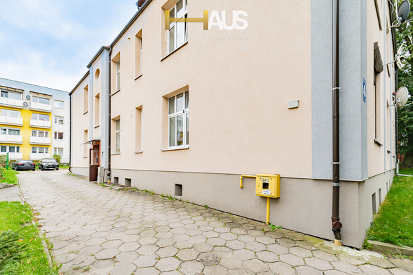 Elbląg SZTUM, UL. SIENKIEWICZA  2 POKOJE, OSOBNA KUCHNIA  POWIERZCHNIA 60 M2 + PIWNICA OK.25 M2 OGRZEWANIE