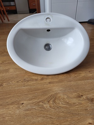 Elbląg Sprzedam umywalke łazienkową