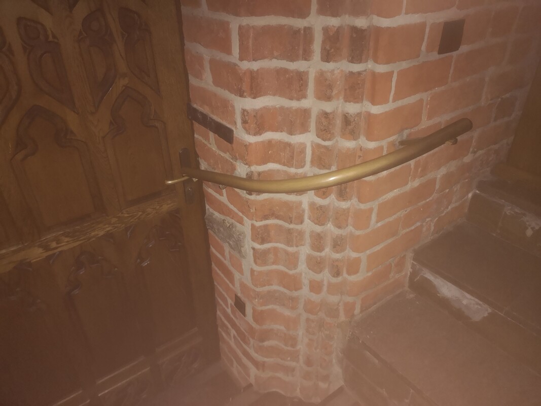 Elbląg Renowacja elementów z żeliwa, mosiądzu, miedzi.