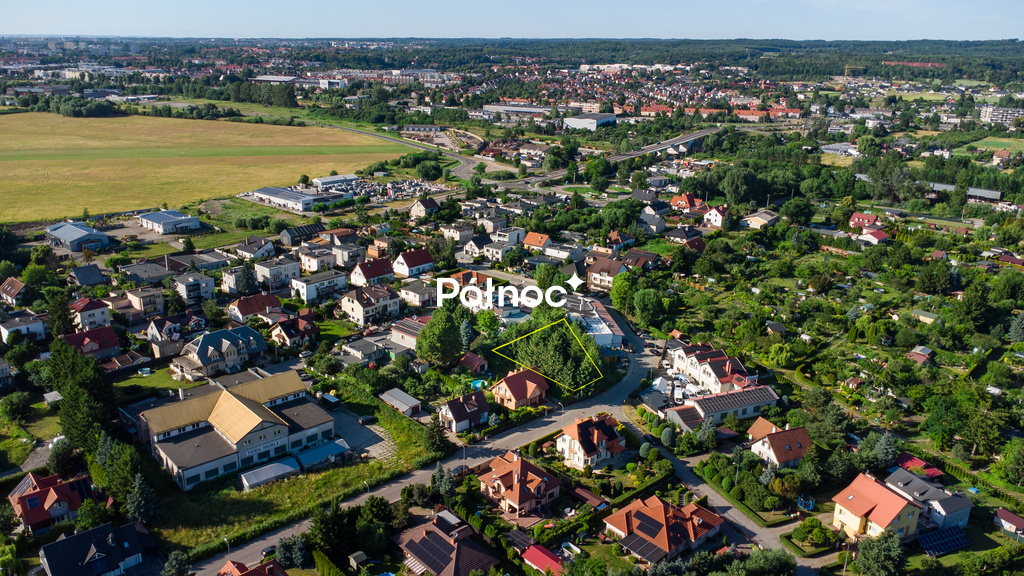 Elbląg PÓŁNOC NIERUCHOMOŚCISprzedam działkę - Elbląg, Klonowa. Na sprzedaż atrakcyjna działka budowlana położona