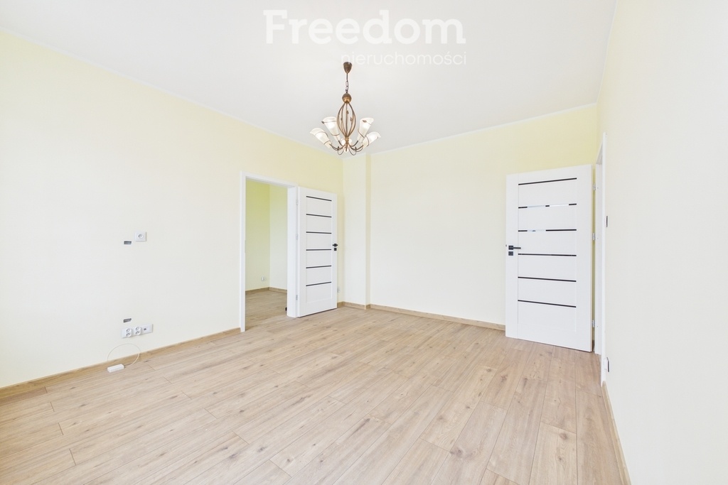 Elbląg FREEDOM NIERUCHOMOŚCISprzedam mieszkanie - Elbląg, Lubraniecka. Mieszkanie znajduje się w zadbanej