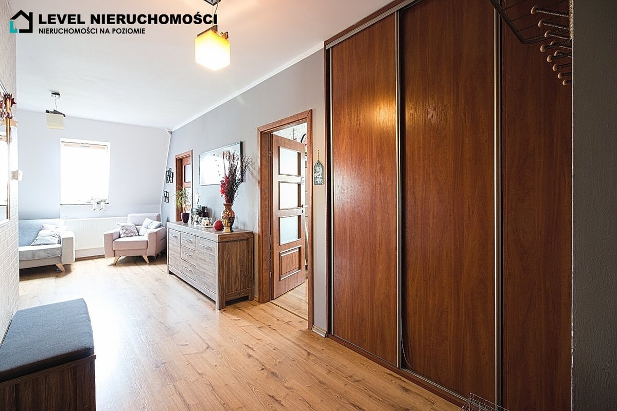 Elbląg LEVEL NIERUCHOMOŚCI  Trzypokojowe mieszkanie przy starówceul. Królewiecka  NIERUCHOMOŚCI NA POZIOMIE