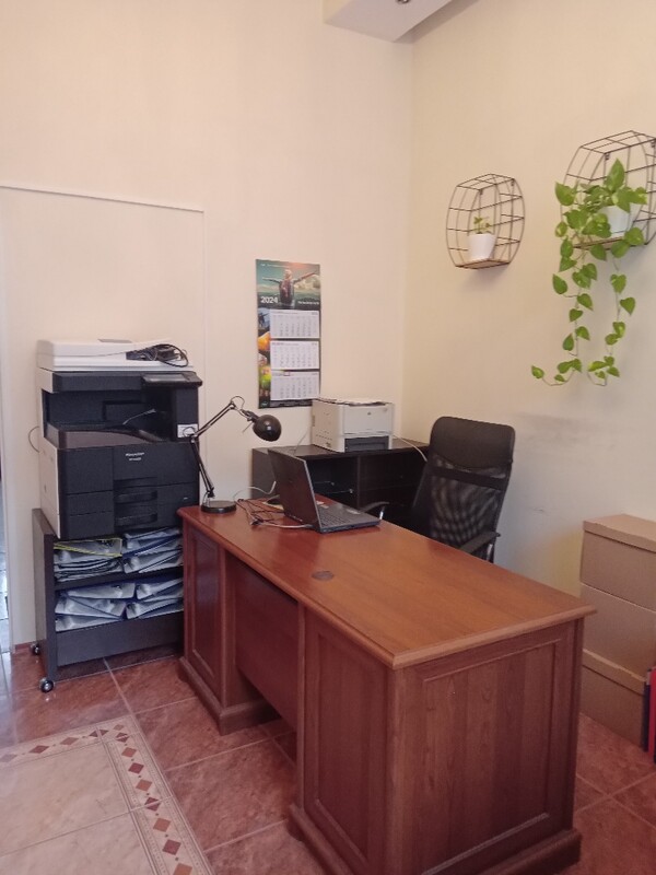 Elbląg Do wynajęcia lokal użytkowy o powierzchni 35 m², położony w ścisłym centrum Elbląga przy ul.