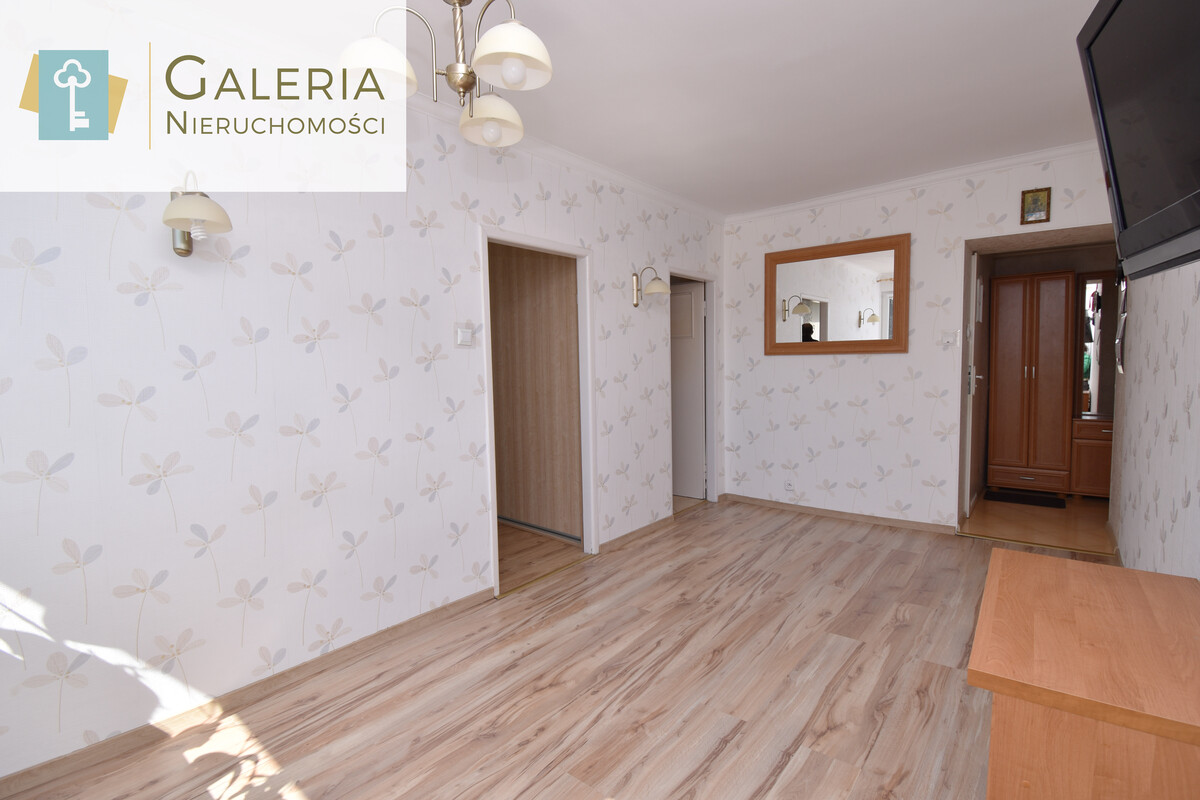 Elbląg GALERIA NIERUCHOMOŚCIZ pasji i miłości do nieruchomościNa sprzedaż: Dwa pokoje, balkon, świetna