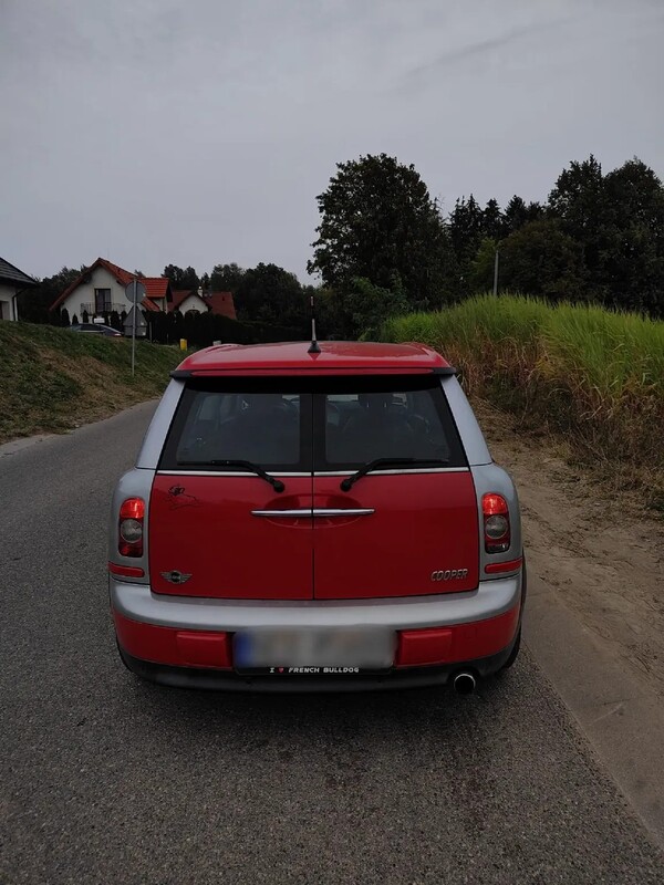 Elbląg MINI CLUBMAN – Praktyczne i stylowe kombi z 2008 roku, które łączy funkcjonalność z charakterystycznym