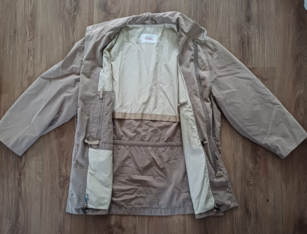 Elbląg Kurtka męska PIERE CARDIN, cienka wiosenna, rozmiar 27.Specyficzna rozmiarówka. Jest to kurtka dla Pana o