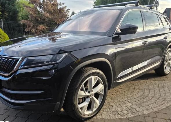 Elbląg SPRZEDAM skoda Kodiak 2022 maj, suv 4x4 diesel, automat, wartosc rynkowa 150000-185000 zl, moja wycena 155000