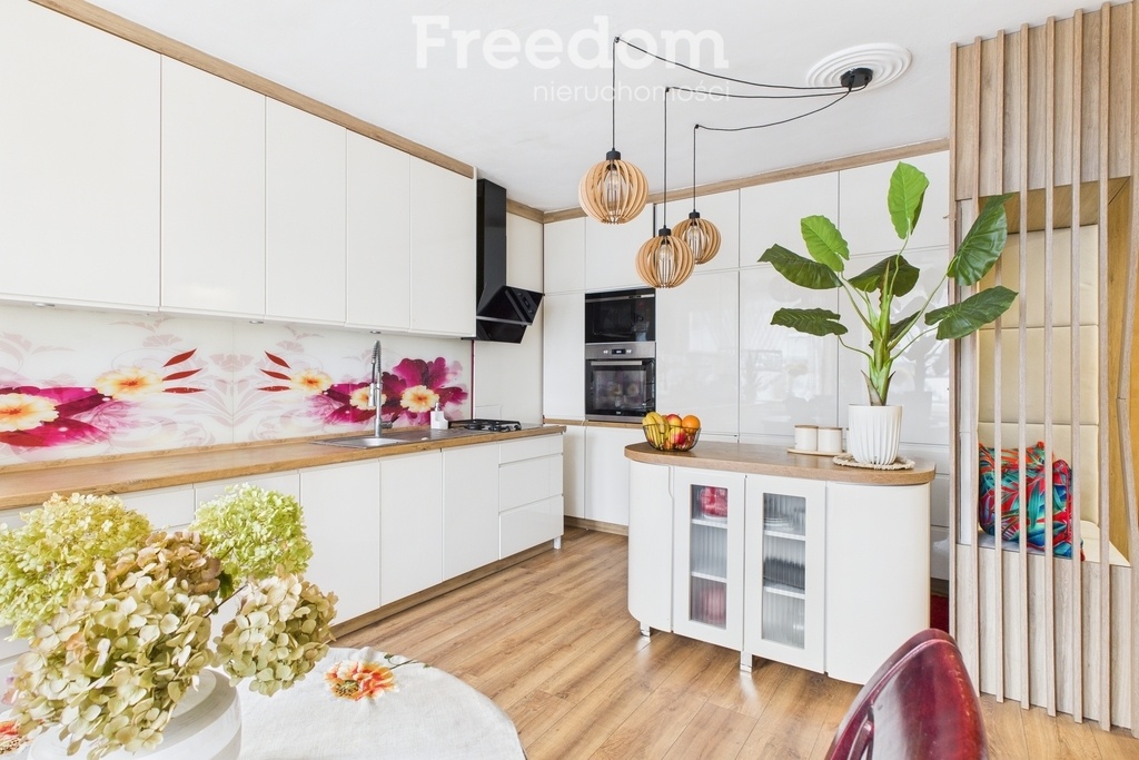 Elbląg FREEDOM NIERUCHOMOŚCISprzedam dom - Tolkmicko, Szkolna. Przedstawiam dom wolnostojący z 2006 roku,