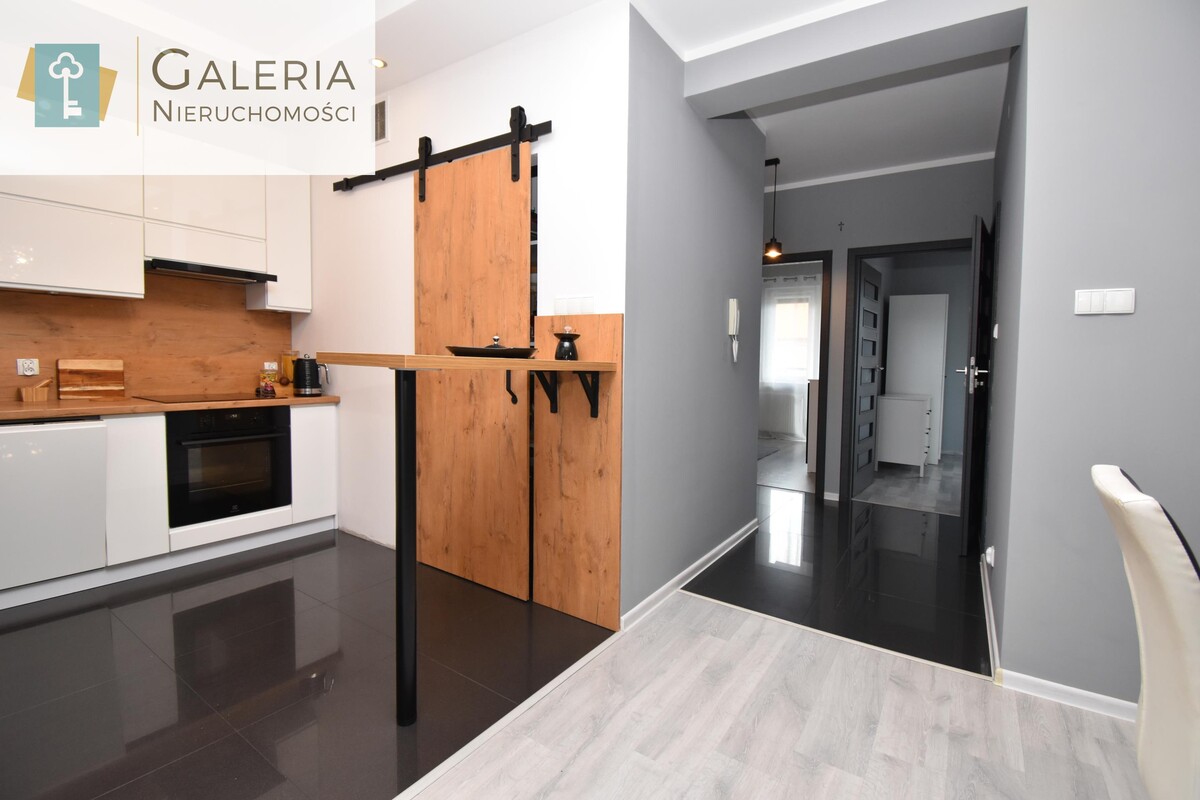 Elbląg GALERIA NIERUCHOMOŚCIZ pasji i miłości do nieruchomościNa sprzedaż: Wyjątkowy przestronny 3-pokojowy apartament