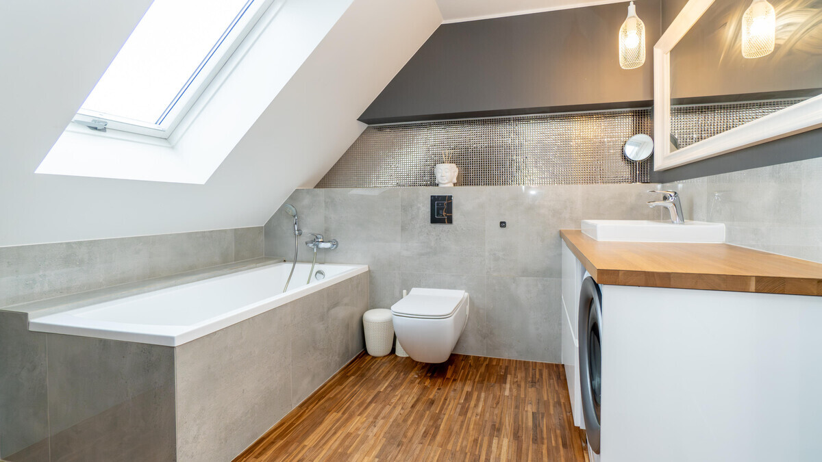 Elbląg TO MY SPRZEDAJEMYNIERUCHOMOŚCI W TYM MIEŚCIEBIURO NIERUCHOMOŚCIAMERICAN HOMEFOR SALE - 4 POKOJE -