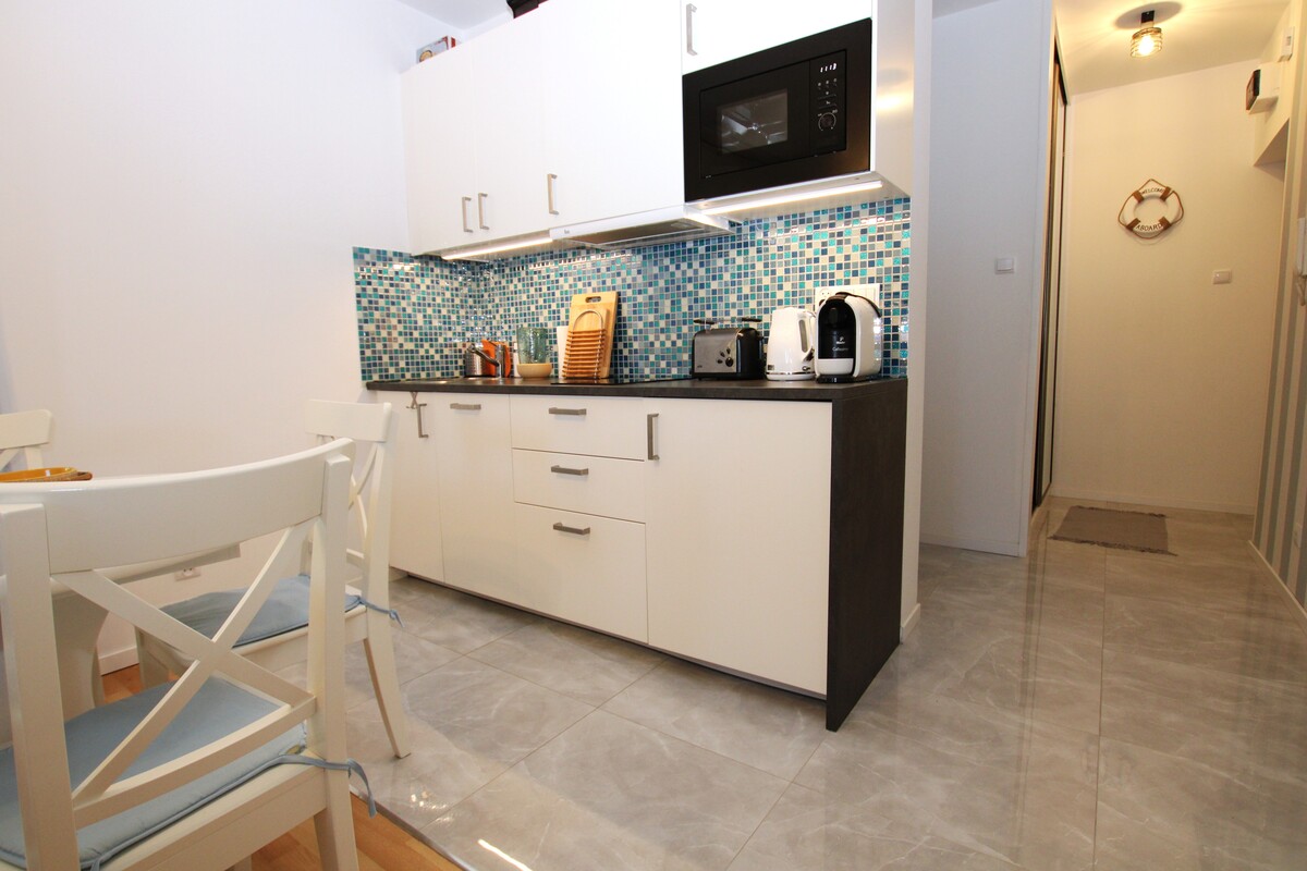 Elbląg NIERUCHOMOŚCI ANNA KRASZEWSKA Apartament 2-pokojowy w Krynicy Morskiej 500 metrów od plaży ul.