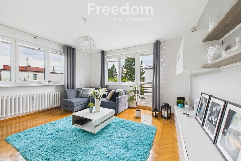 Elbląg FREEDOM NIERUCHOMOŚCISprzedam dom - Ostróda, Zakole. Parter Ta część domu została zaprojektowana z myślą o