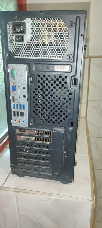 Elbląg Witam, sprzedam komputer uzywany w 100%sprawny wraz z monitorem Samsung 24 cale zakrzywiony. parametry