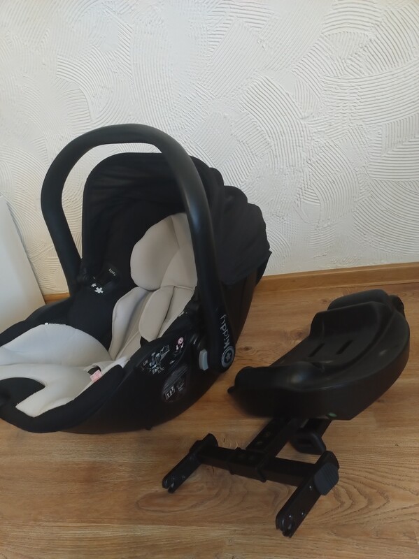 Elbląg Drogi Rodzicu
Bezpieczeństwo dziecka to podstawa!
Sprzedam nosidełko wraz z bazą gratis łącznik ( adapter) do