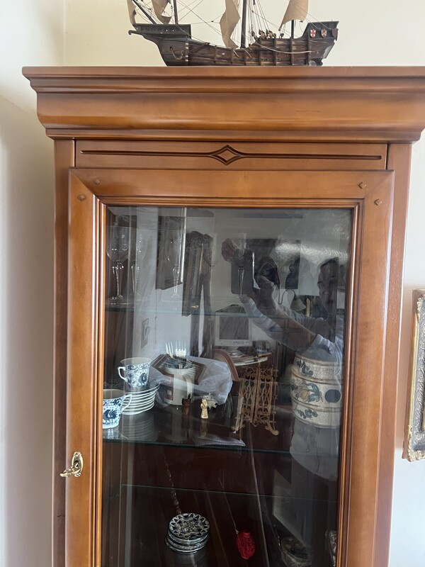 Elbląg Sprzedam meble drewniane komoda z lustrem, oszklona witryna, szafka TV