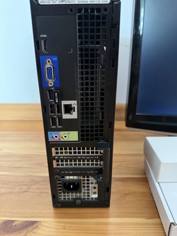 Elbląg Zestaw komputerowy DELL OptiPlex 3010
Zestaw komputerowy:
- jednostka centralna DELL
• Procesor: Intel