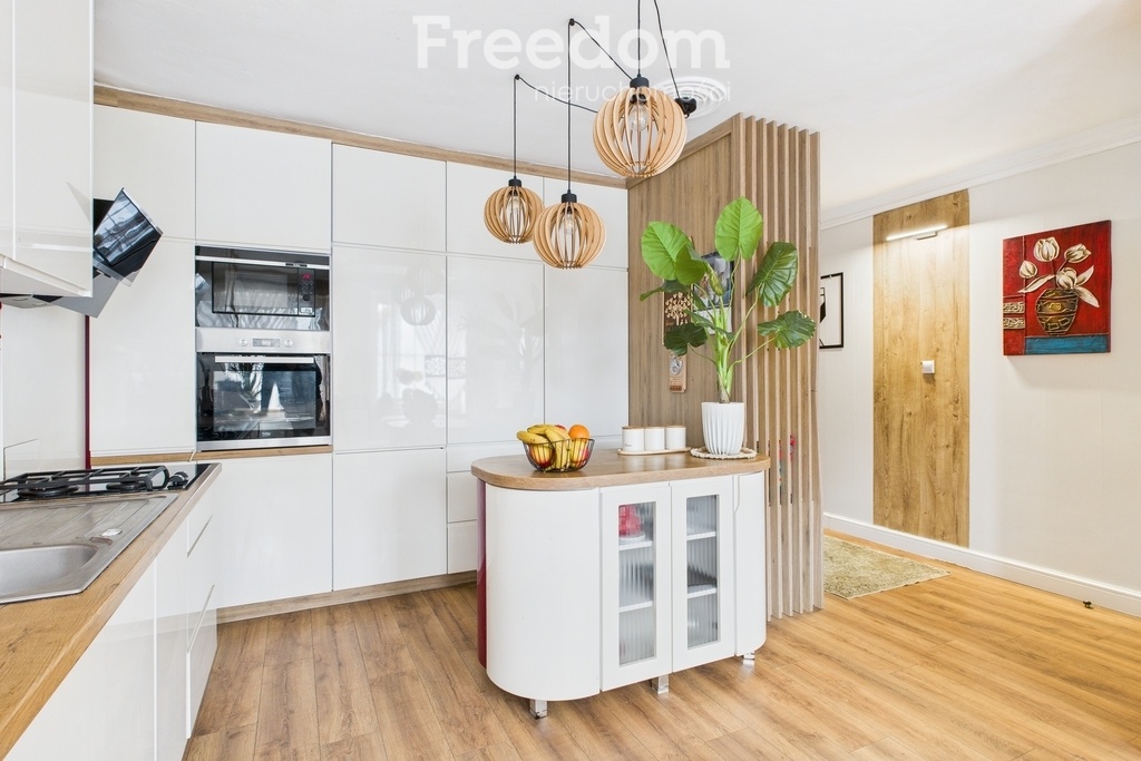 Elbląg FREEDOM NIERUCHOMOŚCISprzedam dom - Tolkmicko, Szkolna. Przedstawiam dom wolnostojący z 2006 roku,