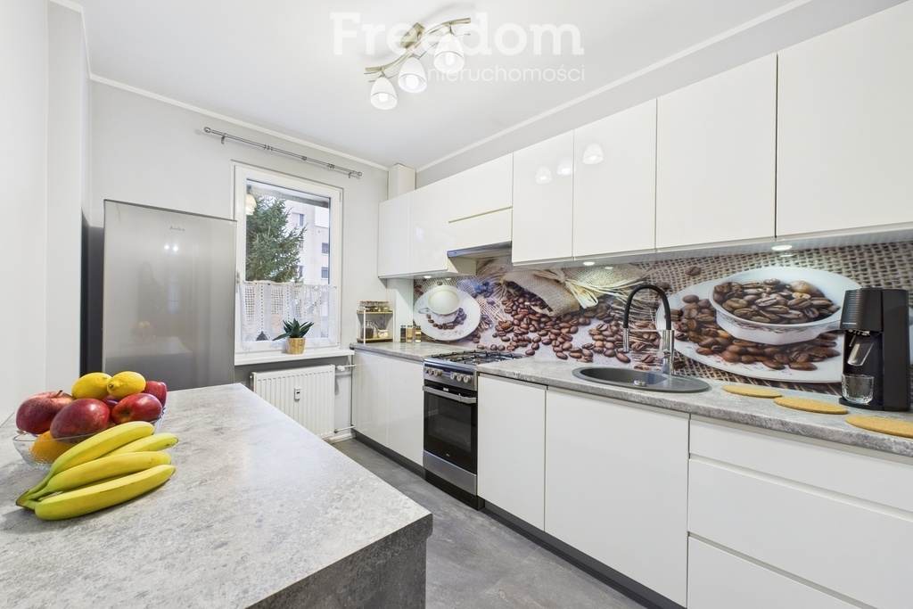 Elbląg FREEDOM NIERUCHOMOŚCISprzedam mieszkanie - Elbląg, Ogólna. Na sprzedaż: 3-pokojowe mieszkanie w Elblągu,