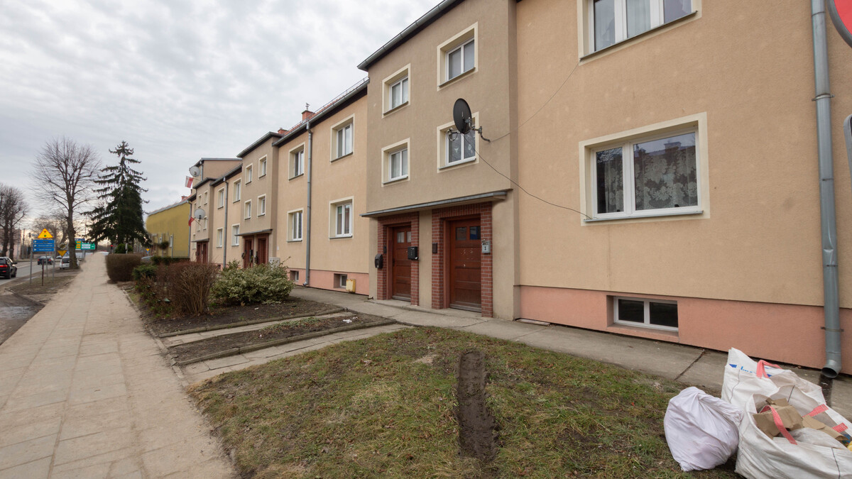 Elbląg * * * ABC NIERUCHOMOŚCI * * *NOWOŚĆ! MIESZKANIE Z OGRÓDKIEM DO WŁASNEJ ARANŻACJI2 pokoje o pow. 41,20 m2,